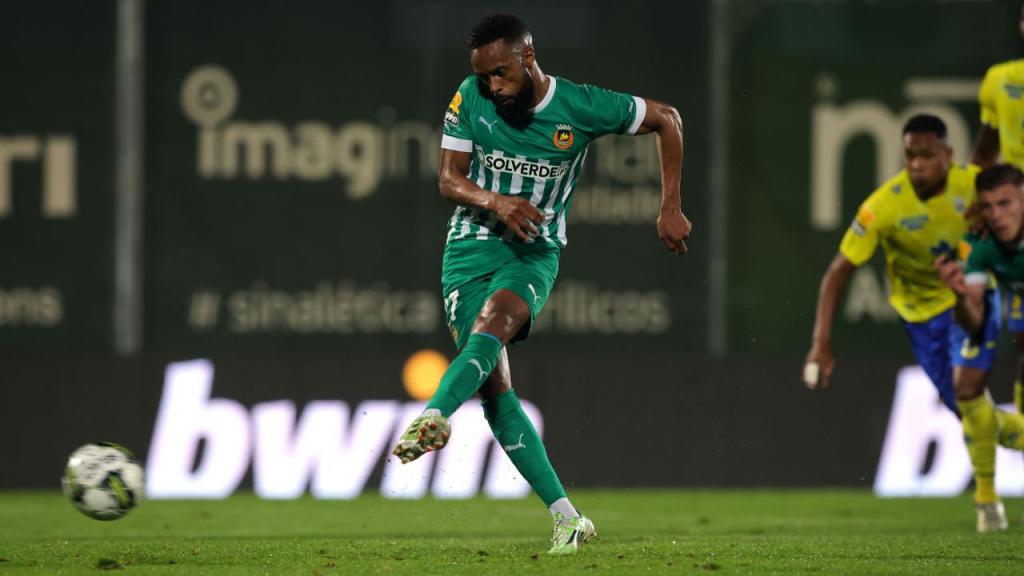 Rio Ave-Arouca (ESTELA SILVA/LUSA)