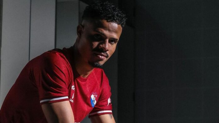 Gil Vicente: via aberta para Carlos Eduardo