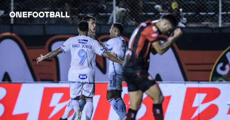 Dirigente do Vitória DETONA arbitragem: ‘Corinthians e Flu precisam disso?’ | OneFootball