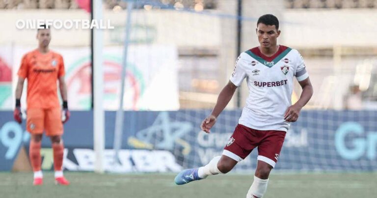 Thiago Silva desabafa após tropeço do Fluminense: ‘Será que vale a pena?’