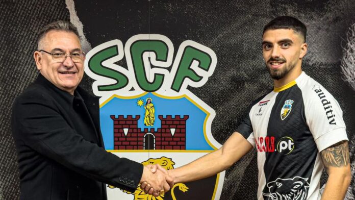 Mercado (oficial): Farense oficializa Zé Carlos