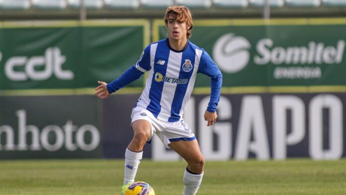 FC Porto: mercado poderá 'ajudar' Rodrigo Mora