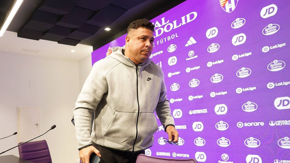 Ronaldo escolhe ex-Benfica como um dos piores com quem jogou, mas deixa elogio