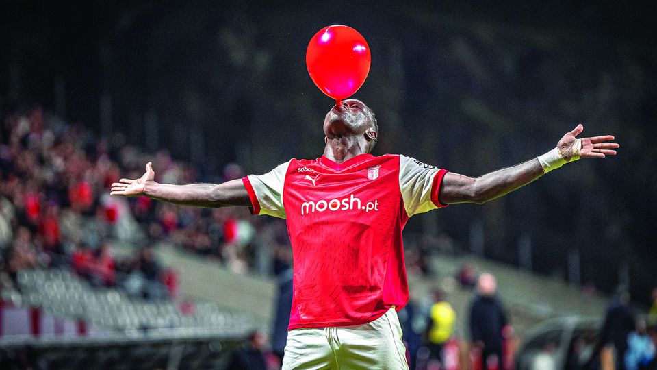Bruma festeja um golo com a camisola do SC Braga (IMAGO)