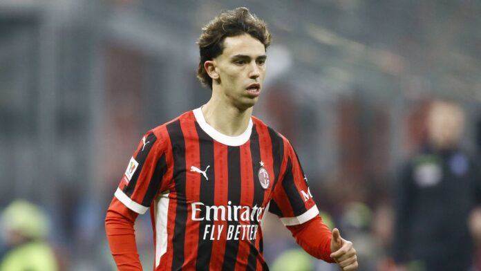 João Félix a estrear-se pelo Milan em San Siro