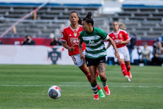 Benfica - Sporting em direto: águias conquistam a Taça da Liga!