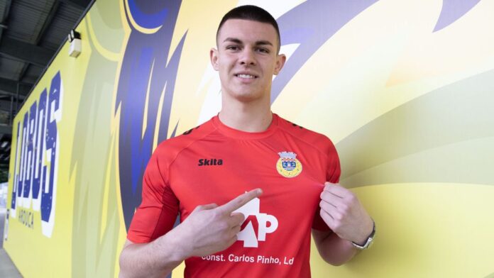 Jakub Vinarčík é o novo reforço do Arouca (Arouca)