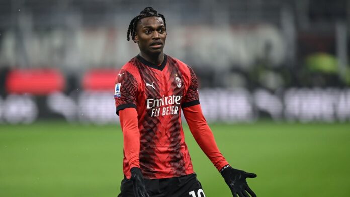 Ibrahimovic deixa garantia sobre futuro de Rafael Leão