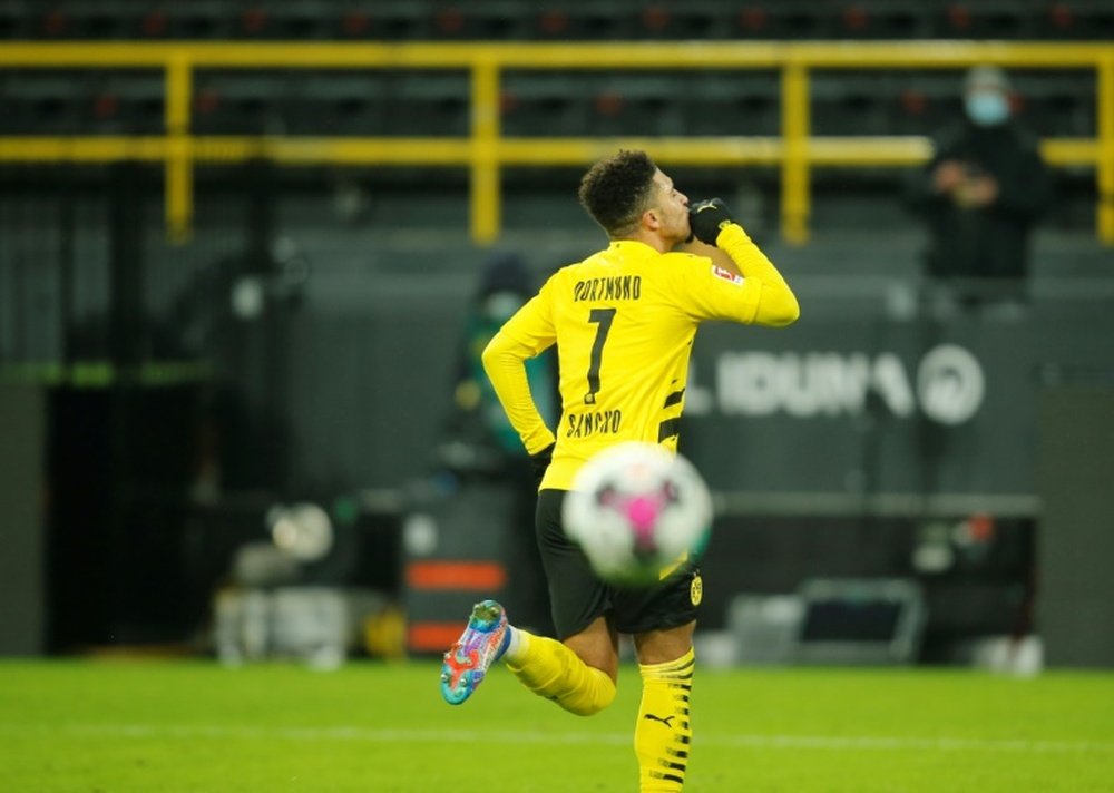 Jadon Sancho volta para casa. AFP