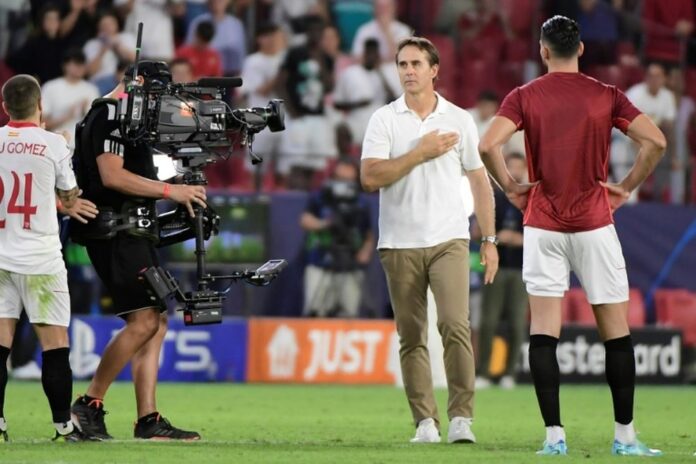 Lopetegui adiciona mais um 'pretendente' à sua lista. AFP