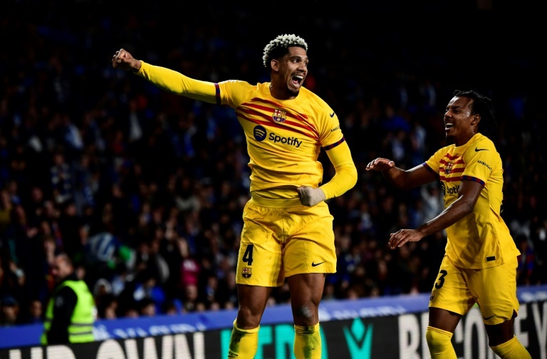 Araujo Bayern Barcelona