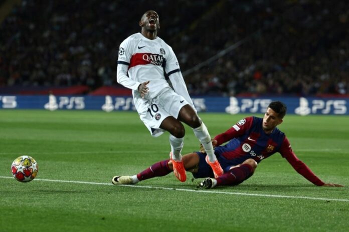 Cancelo quer esquecer a eliminação para o PSG. AFP
