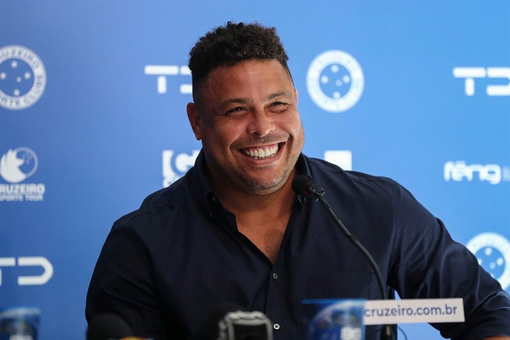 Ronaldo vende o Cruzeiro. EFE/Sebastiao Moreira