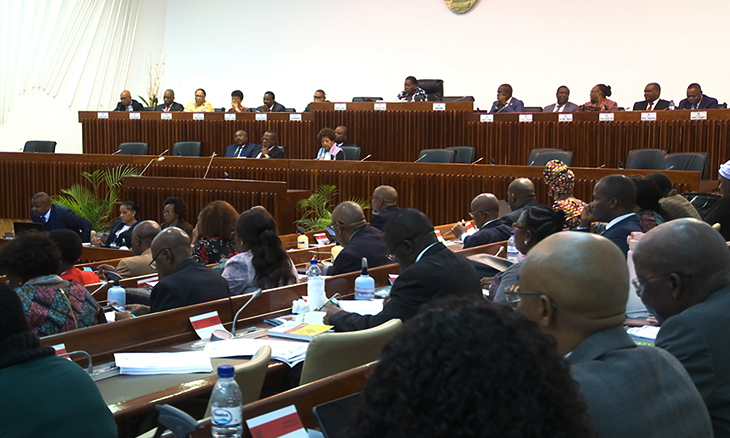 assembleia-da-republica-2