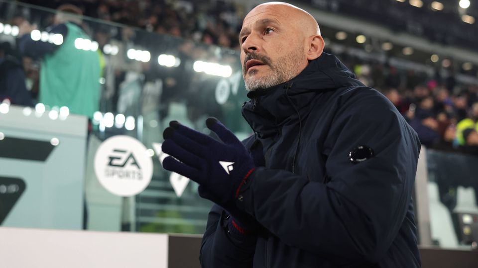 Vicenzo Italiano, treinador do Bolonha, convocou 19 jogadores para o jogo em Alvalade