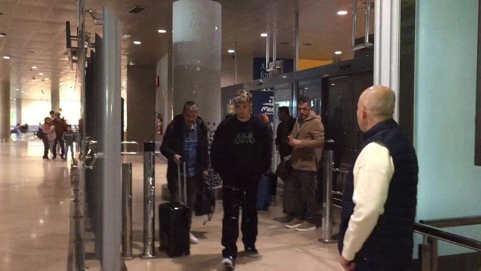 Mercado FC Porto: Iván Jaime já está em Valência e disse isto (vídeo)