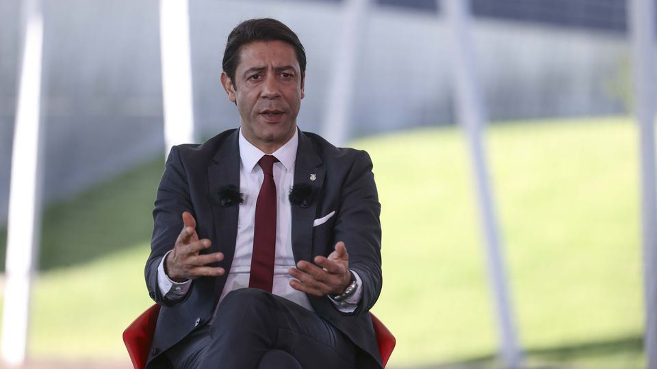 Americanos querem comprar 25% da SAD do Benfica