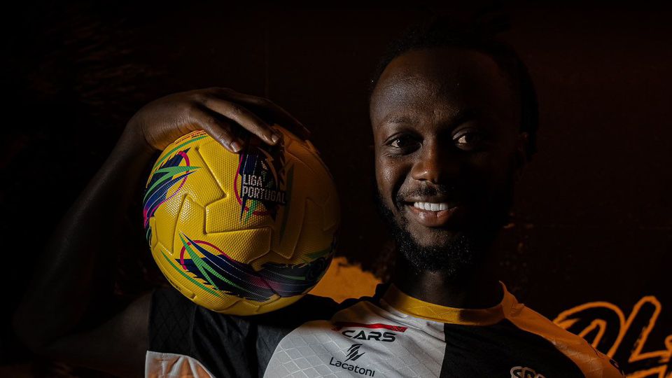 Mercado (oficial): Yusupha reforça Farense