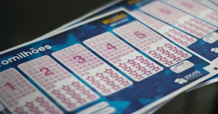 Vencedor do Euromilhões reclamou (finalmente) prémio de €100 M
