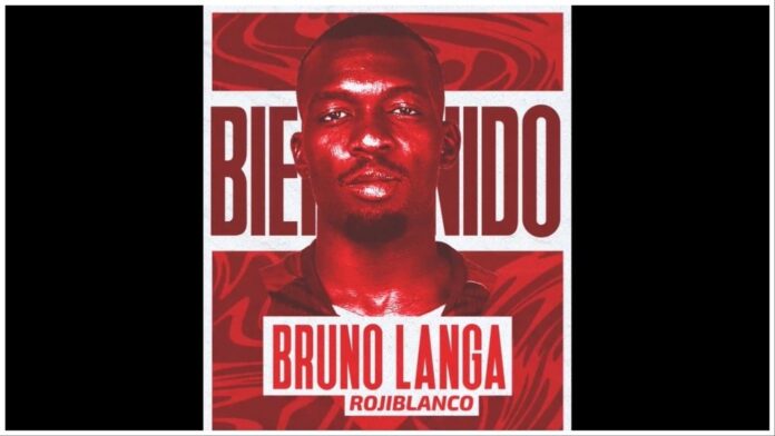 Bruno Langa foi contratado pelo Almería. Captura de tela/ Twitter@UDAlmería