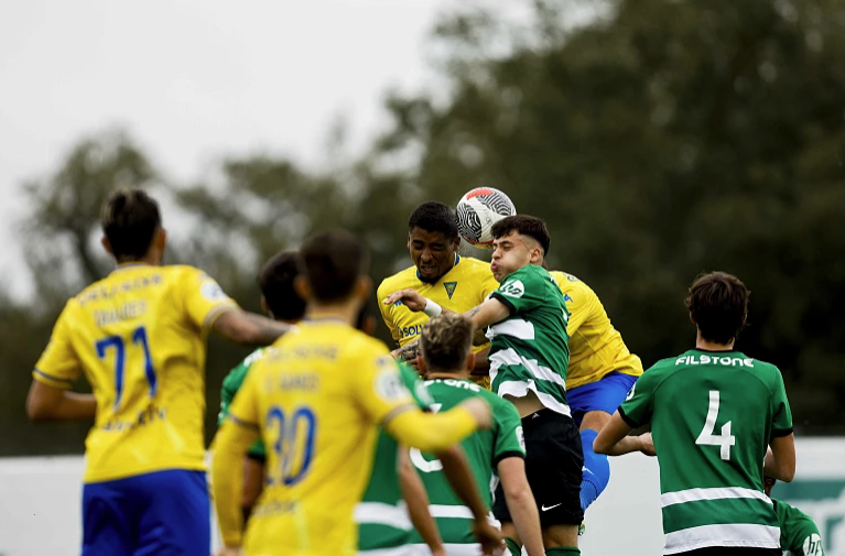 Estoril é o novo campeão da Liga Revelação