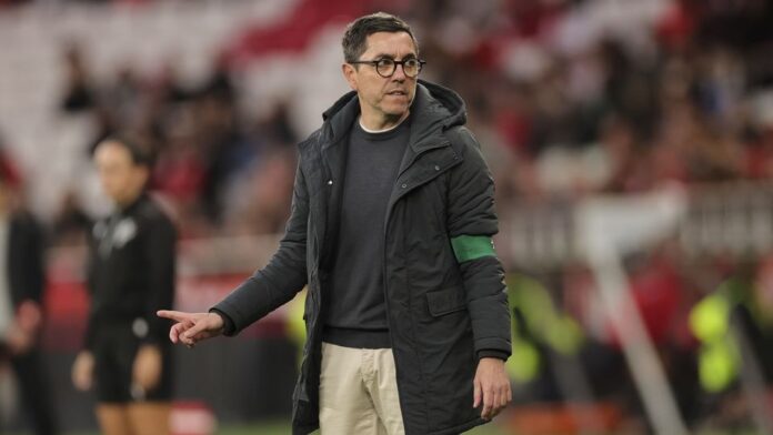 Micael Sequeira, treinador do Sporting, na Luz, no dérbi com o Benfica