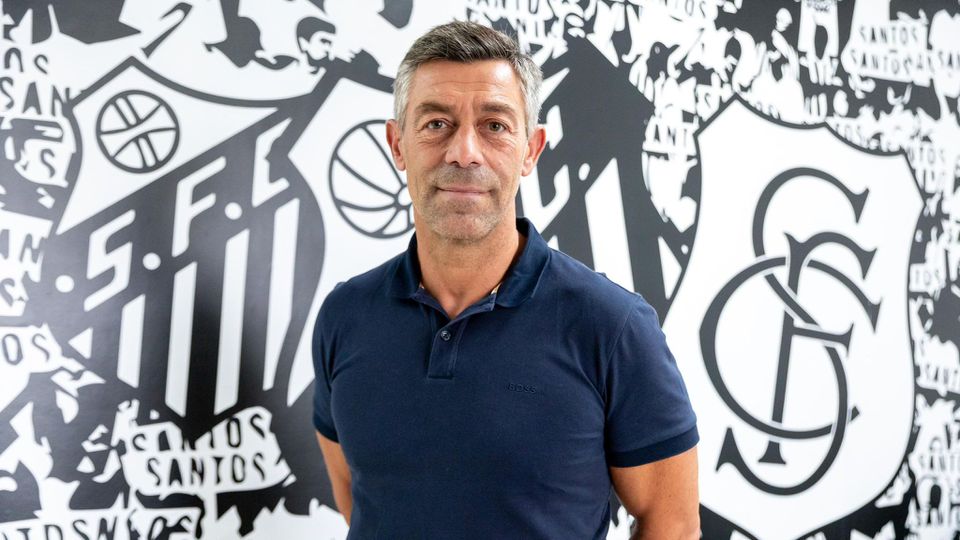 Santos: Pedro Caixinha operado