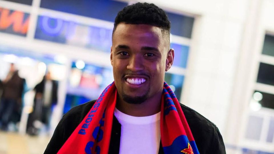 Goleador brasileiro que pagou a própria cláusula de rescisão já tem clube