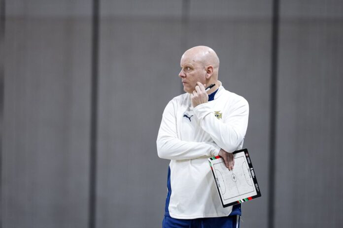 Jorge Braz espera fazer o pleno na qualificação para o Euro 2026 (FPF)