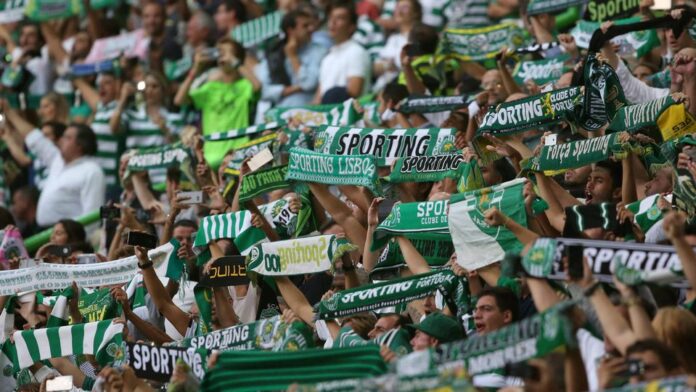 Adeptos do Sporting têm acompnhado a equipa de norte a sul do país