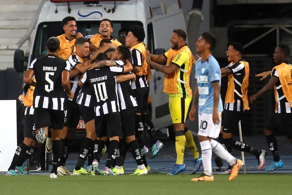 Jogadores do Botafogo celebram, em foto de arquivo. EFE