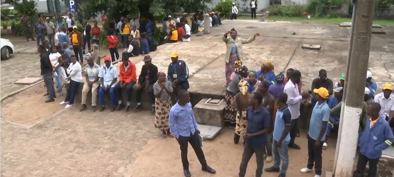 Funcionários do Município de Quelimane em greve devido a falta de pagamento