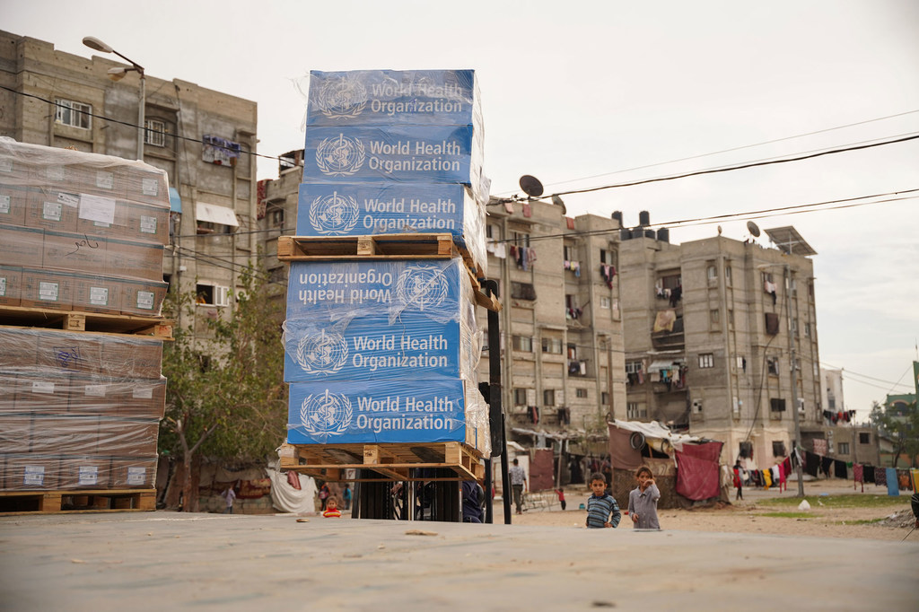 Suprimentos médicos de emergência são entregues a um hospital em Khan Younis, no sul da Faixa de Gaza Suprimentos médicos de emergência são entregues a um hospital em Khan Younis, no sul da Faixa de Gaza