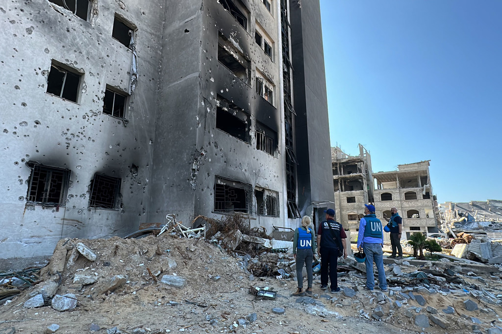 Dois terços da população de Gaza foram colocados sob ordens de evacuação na área desde 7 de outubro Dois terços da população de Gaza foram colocados sob ordens de evacuação na área desde 7 de outubro
