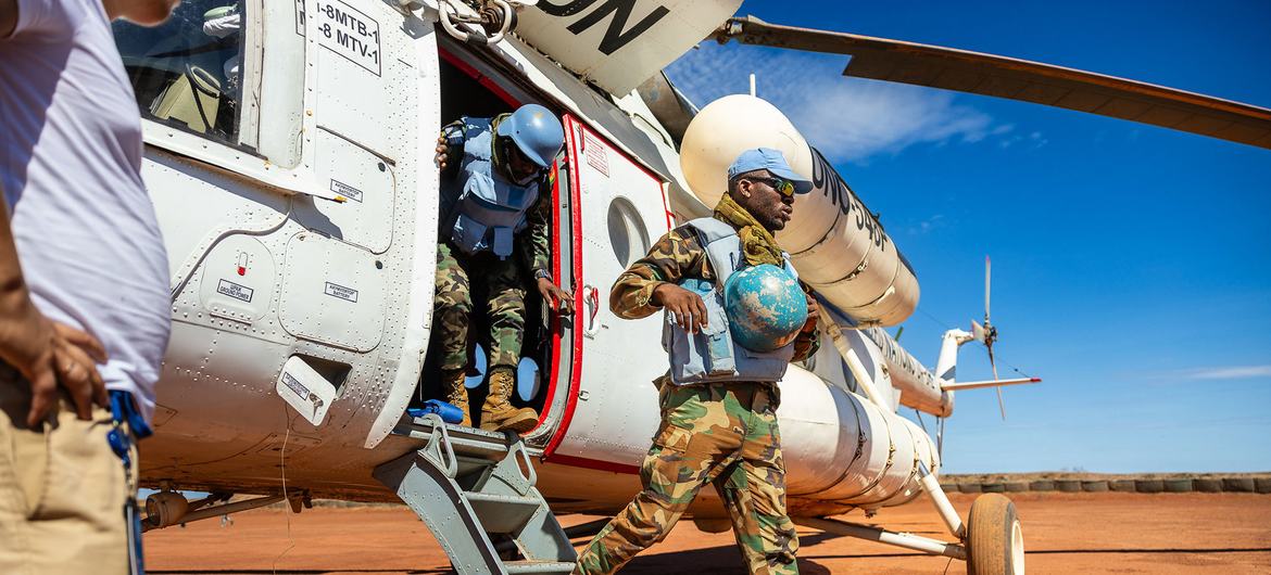 As forças de manutenção da paz da ONU patrulham Panyijar, no centro do Sudão do Sul. (arquivo)
