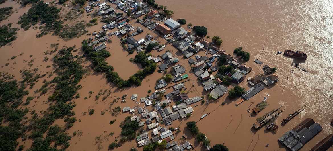A maior parte desta quantia será destinada ao Rio Grande do Sul, o estado que ainda se recupera das severas enchentes, ocorridas no ano passado A maior parte desta quantia será destinada ao Rio Grande do Sul, o estado que ainda se recupera das severas enchentes, ocorridas no ano passado
