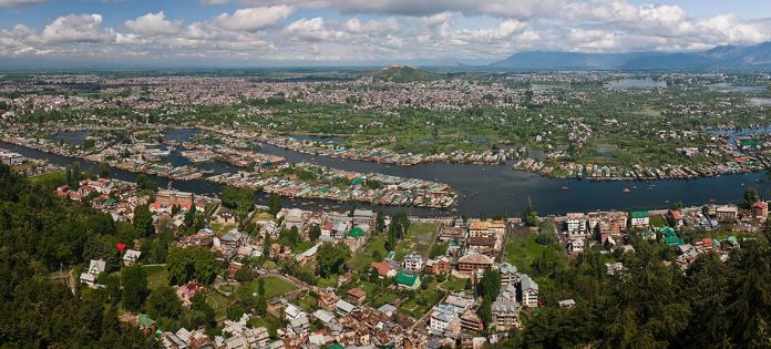 Srinagar, a maior cidade de Jammu e Caxemira