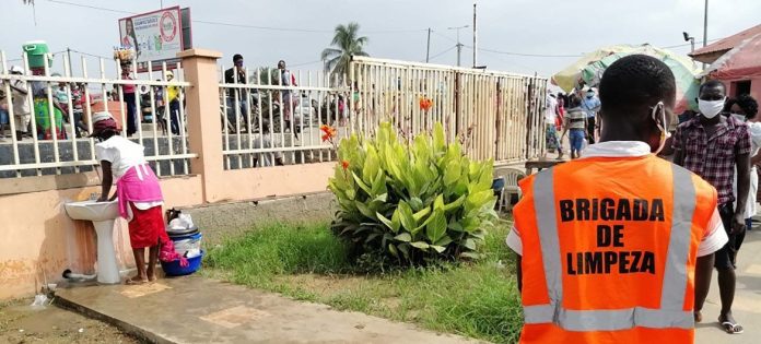 A falta de saneamento básico é uma das barreiras no combate ao cólera em Angola