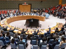 Reunião do Conselho de Segurança da ONU enquanto os membros votam em uma proposta de resolução que pede um cessar-fogo imediato e permanente em Gaza