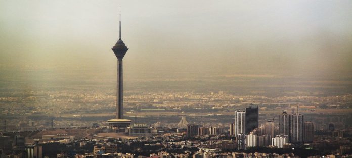 Autoridades de saúde iranianas disseram que pelo menos 244 pessoas morreram na ofensiva