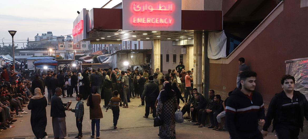 Emergência do Complexo Médico Nasser, na cidade de Khan Younis, no sul da Faixa de Gaza.