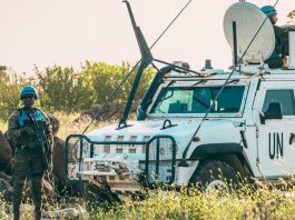 Soldados de paz da Unifil patrulhando a Linha Azul, no sul do Líbano