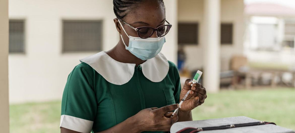 Cobertura de vacina contra Covid é estagnada em partes da África