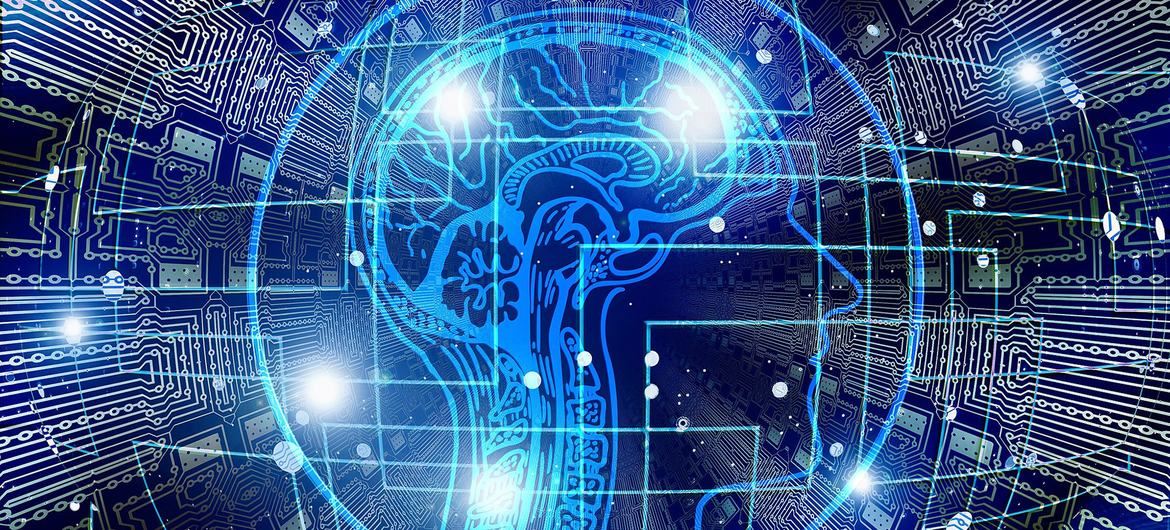 Visualização de Inteligência Artificial combinando um esquema do cérebro humano com uma placa de circuito Visualização de Inteligência Artificial combinando um esquema do cérebro humano com uma placa de circuito