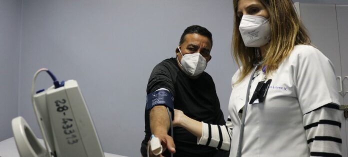 No Chile, os novos tratamentos para hepatite significam que cerca de 98% dos pacientes se recuperam completamente.