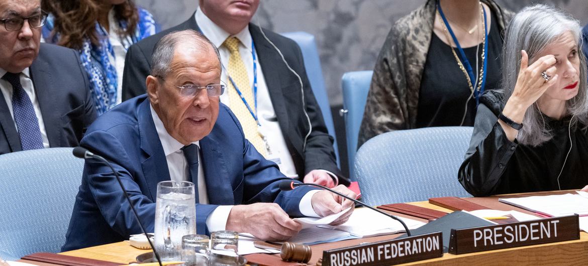 O ministro das Relações Exteriores da Russia, Sergey Lavrov, preside reunião do Conselho de Segurança sobre a situação em Gaza