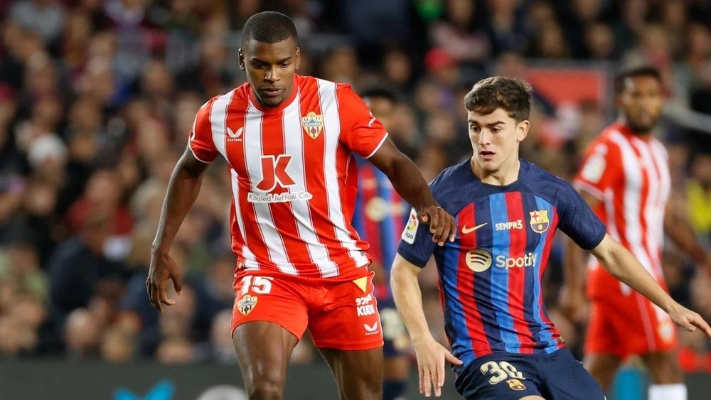 Sergio Akieme assinará com o Stade Reims, por uma quantia de 10 milhões de euros. EFE