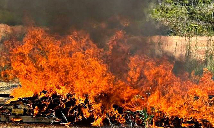 incendio-em-massinga