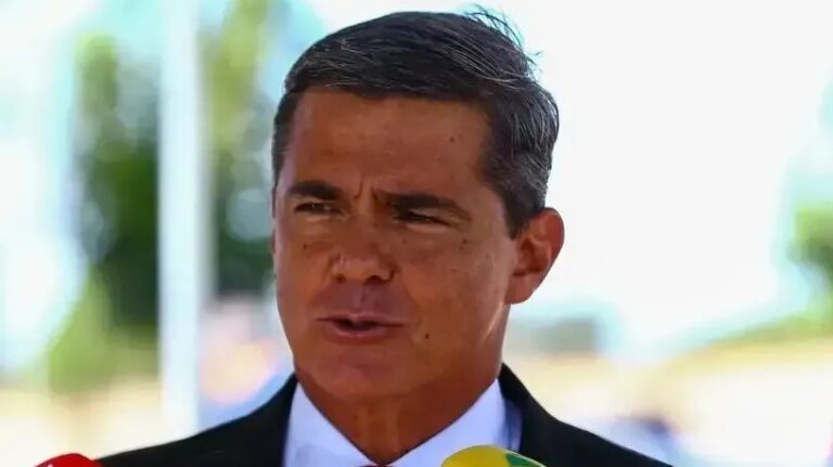 Defesa de general preso pede que trama golpista vá para 1ª instância