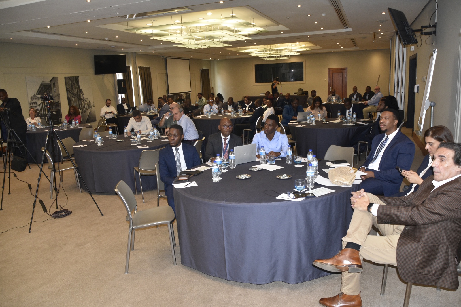 whatsapp-image-2025-03-25-at-15-20-00